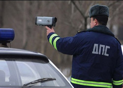 Ukrayna trafik polisine saldıran sarhoş rahibi konuşuyor