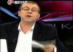 Savcı Sayan'la Ali Fatinoğlu birbirlerine girdi
