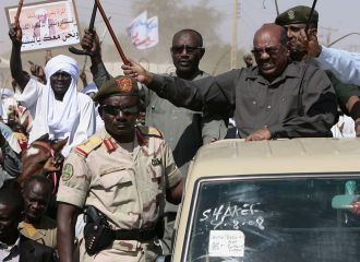 Sudan Devlet Başkanı Beşir'den savaş uyarısı