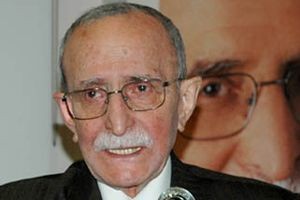 Başoğlu'nu anlatırken gözyaşlarına boğuldu