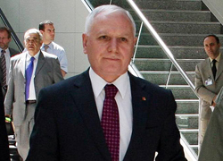 Haberal Hastanede Yılbaşı Partisi Vermiş