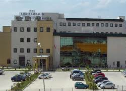 Haberal'ın kaldığı hastaneye yılbaşı soruşturması