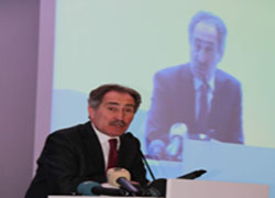 "İzmir uyuyan bir güzel" 