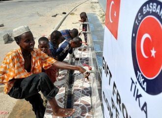 Somali'de su çeşmeyle buluştu!