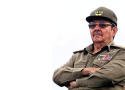 Castro, tek parti sistemini savundu