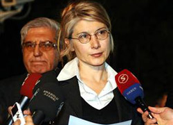 Akit yazarından CHP'li hakime hukuk dersi