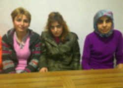 Şiddet mağduru aile, spor salonuna yerleştirildi 