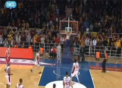 Abdi İpekçi'de inanılmaz basket!