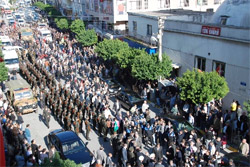 Şehit komutan son yolculuğuna uğurlandı