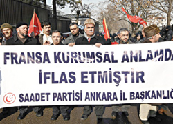 Fransa’ya tepki çığ gibi