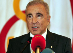 Ünsal Aysal'ı sert eleştirdi