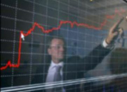 Dünya ekonomisi yüksek belirsizlik taşıyor