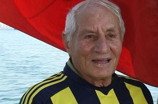 Efsane futbolcu Lefter hayatını kaybetti