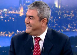 Özdil baltayı taşa vurdu
