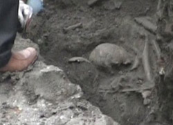 Jitem binasında insan kemiği