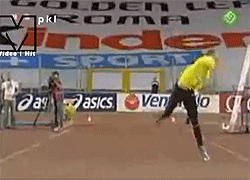 Cirit atlete fena saplandı