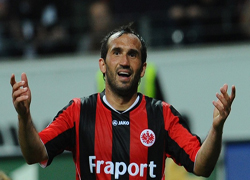Samsunspor, Gekas ile resmi sözleşmeyi imzaladı