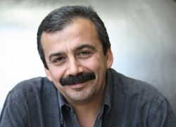 Bu adam hangi ülkenin vekili?