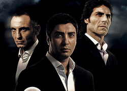 Polat Alemdar Vurulup Suya Düşüyor!