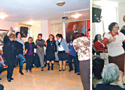 Sabaha kadar göbek attılar