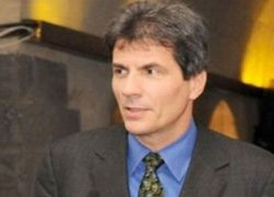 Chavez'in ''kanser komplosu'' iddiasına ABD'den sert yanıt