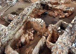 Çin'de 1700 yıllık mezar bulundu