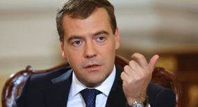 Nazarbayev'den Medvedev'e başsağlığı ve kutlama