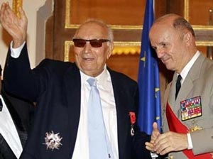 Yaşar Kemal'e bomba soru