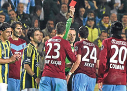 Gökhan Gönül'den alkışlanacak hareket