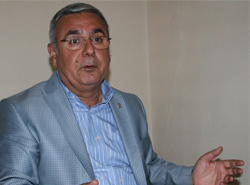 "Başbakanımızın işaretiyle Tahrir Meydanı ayaklandı"