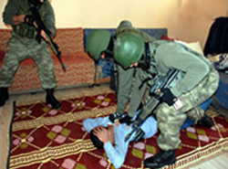 33 askerin katili yakalandı