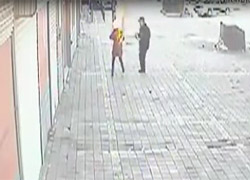 Karısını Sokak Ortasında Cayır Cayır Yaktı
