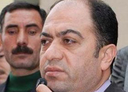BDP'li başkan K.Irak'a kaçtı