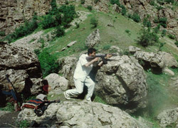"Kalaşnikoflu avukat" serbest