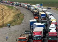 Habur'da 40 kilometre kuyruk oluştu