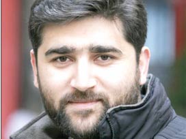 Ümmetin sınırlarına inanıyoruz