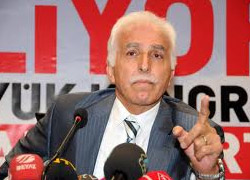 Kamalak'tan Şamil'e tokat