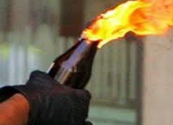 Belediye otobüsüne molotoflu ve taşlı saldırı