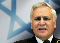 Tecavüzcü Katsav cezaevine giriyor