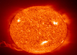 Çatıları enerji üretim merkezine çevirdi
