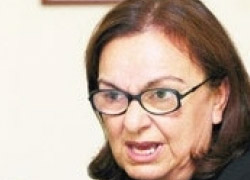 Büşra Ersanlı o notları kabul etti