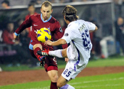 Karadeniz derbisi Trabzonspor'un!