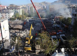 Van'da okullar bayram sonrasına kadar tatil