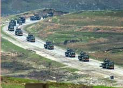 Türk tankları Kuzey Irak'ı geçti