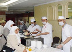 Hacı adayları kutsal topraklara alışıyor