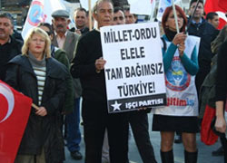 Terör Bahanesiyle Ergenekon'a Destek