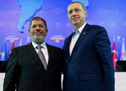 Erdoğan ve Mursi İsrail'i Uyardı
