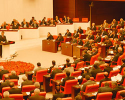 "Anayasa Türkiye'nin kimliği olacak"