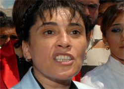 Zana 20 yıl sonra parlamentoda
