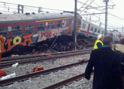 Venezüela'da iki yolcu treni çarpıştı
